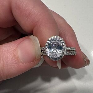 Elegant Silver Women's Ring Set